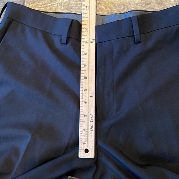 Haggar Men's Wrinkle Free Slim Fit Dress Pant 34x32 - Picture 6 of 9